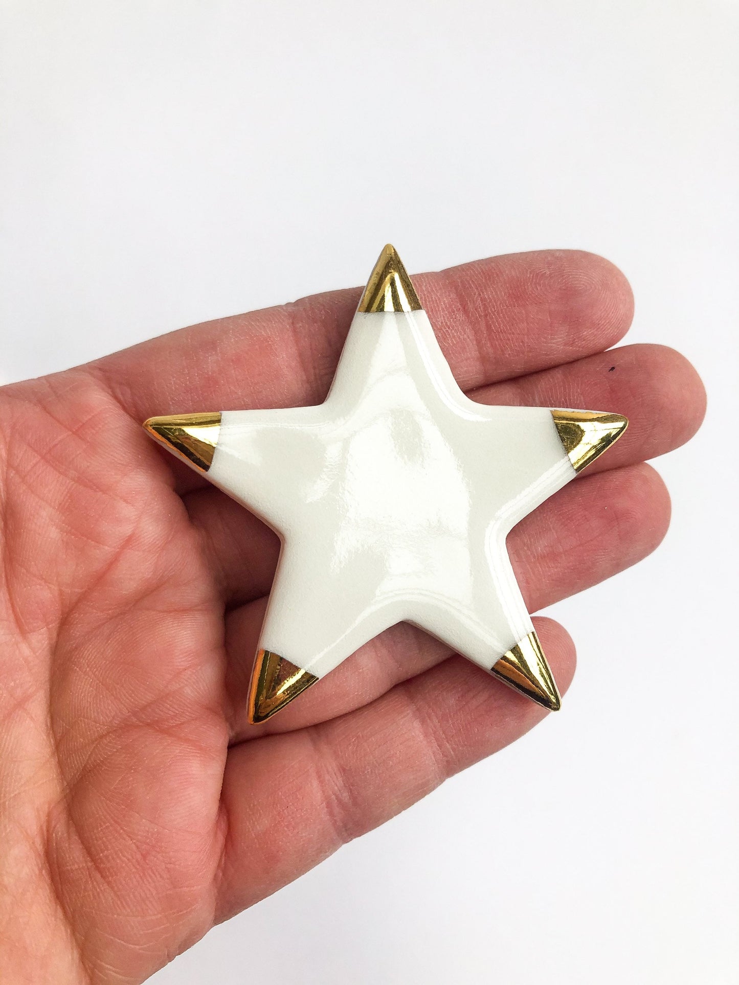 Magnet white star with gold tips