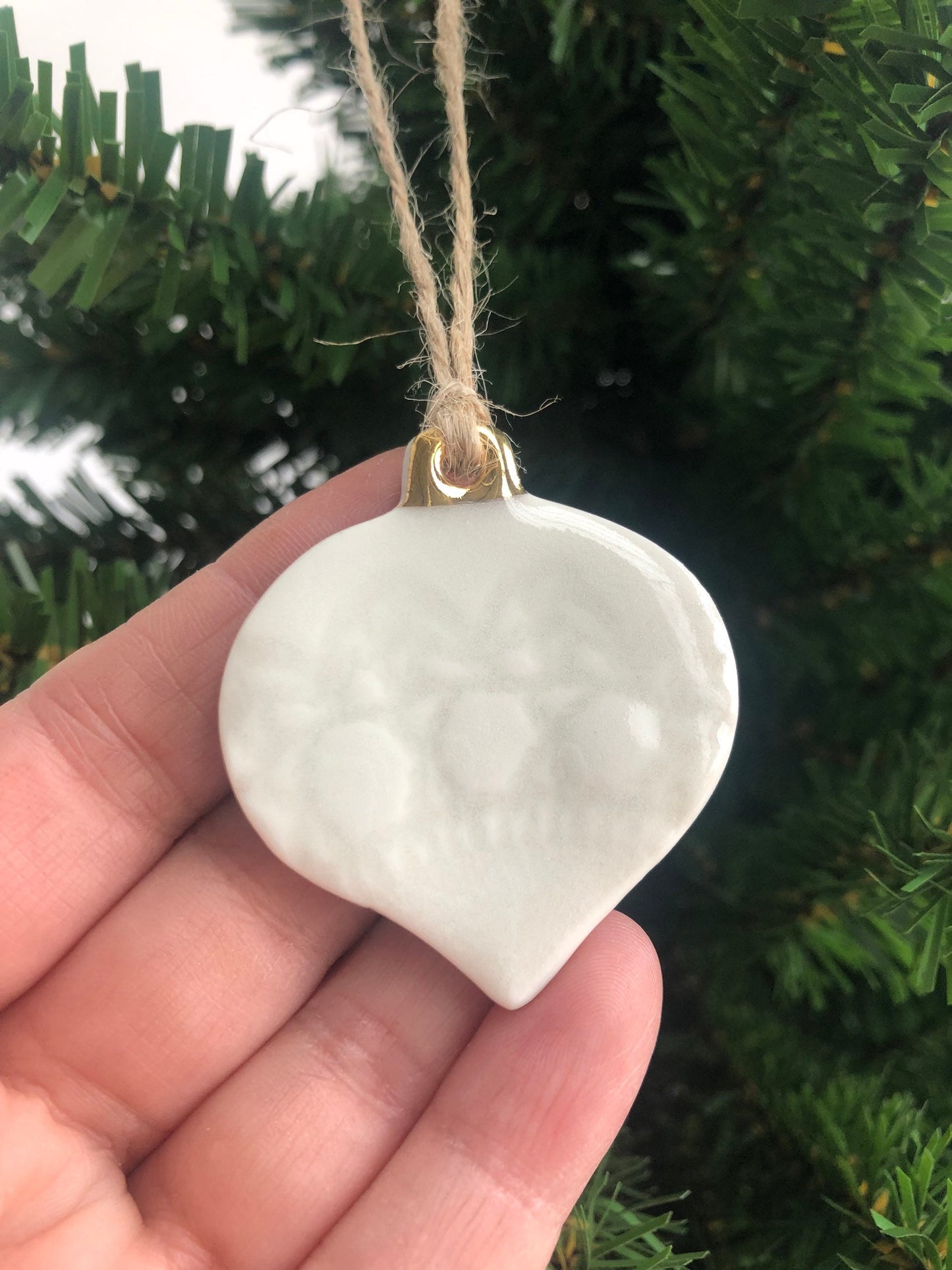 Mini White Christmas bauble