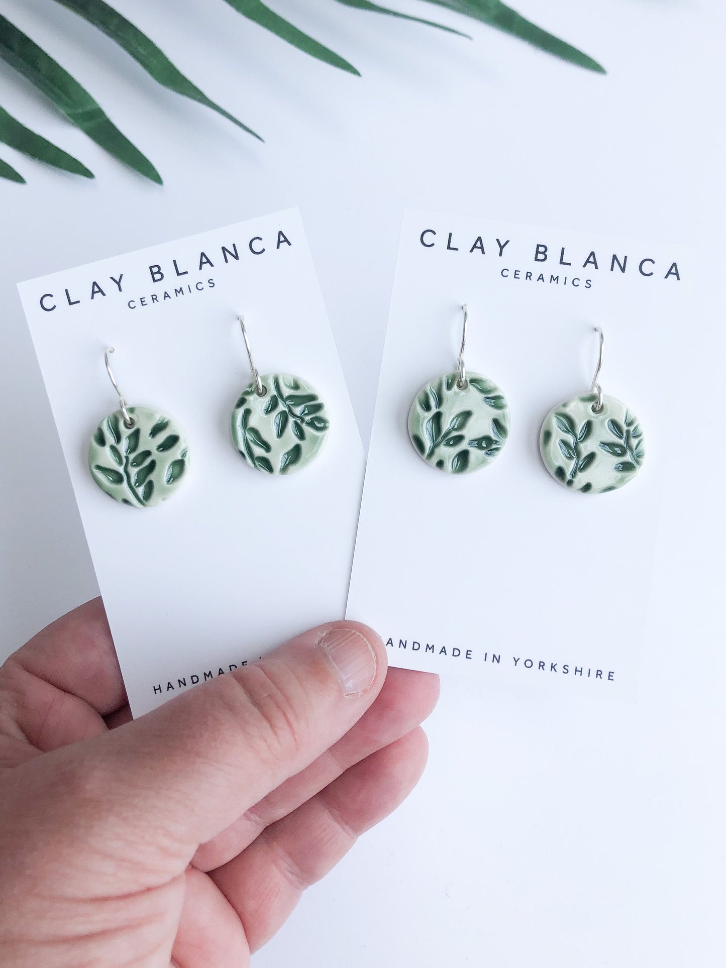 Dark Green - round leaf dangles