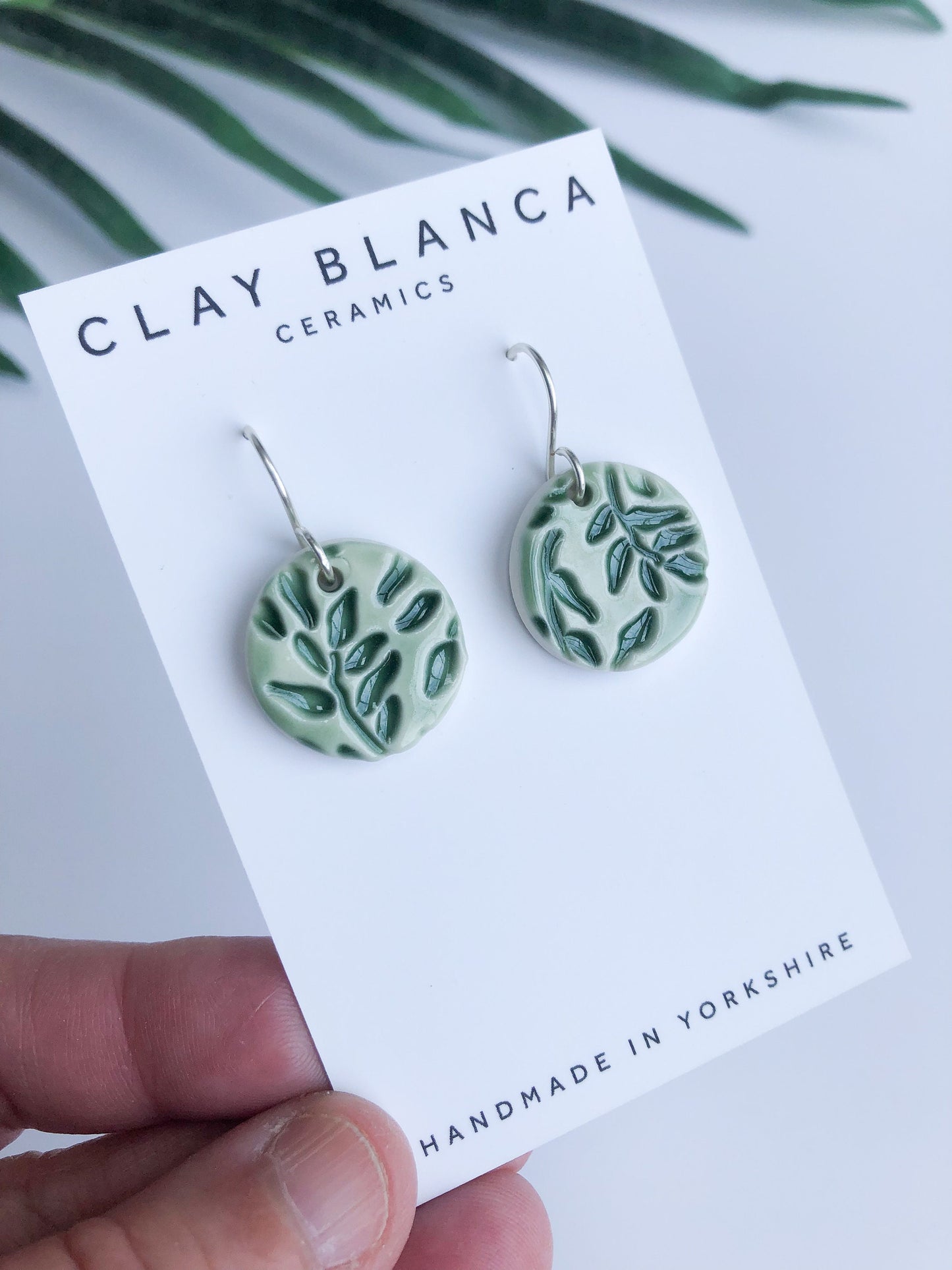 Dark Green - round leaf dangles