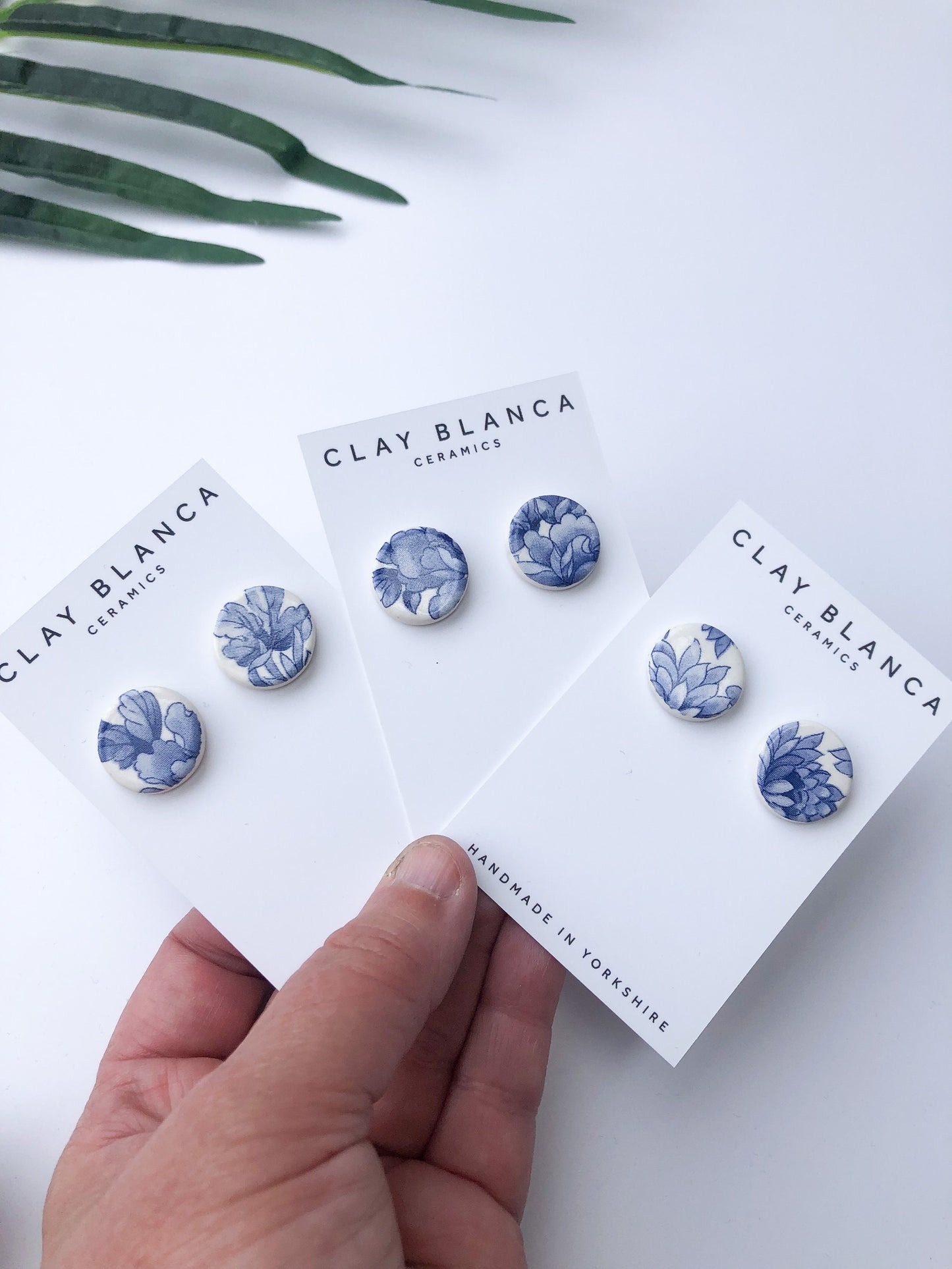 Vintage china - blue large round studs