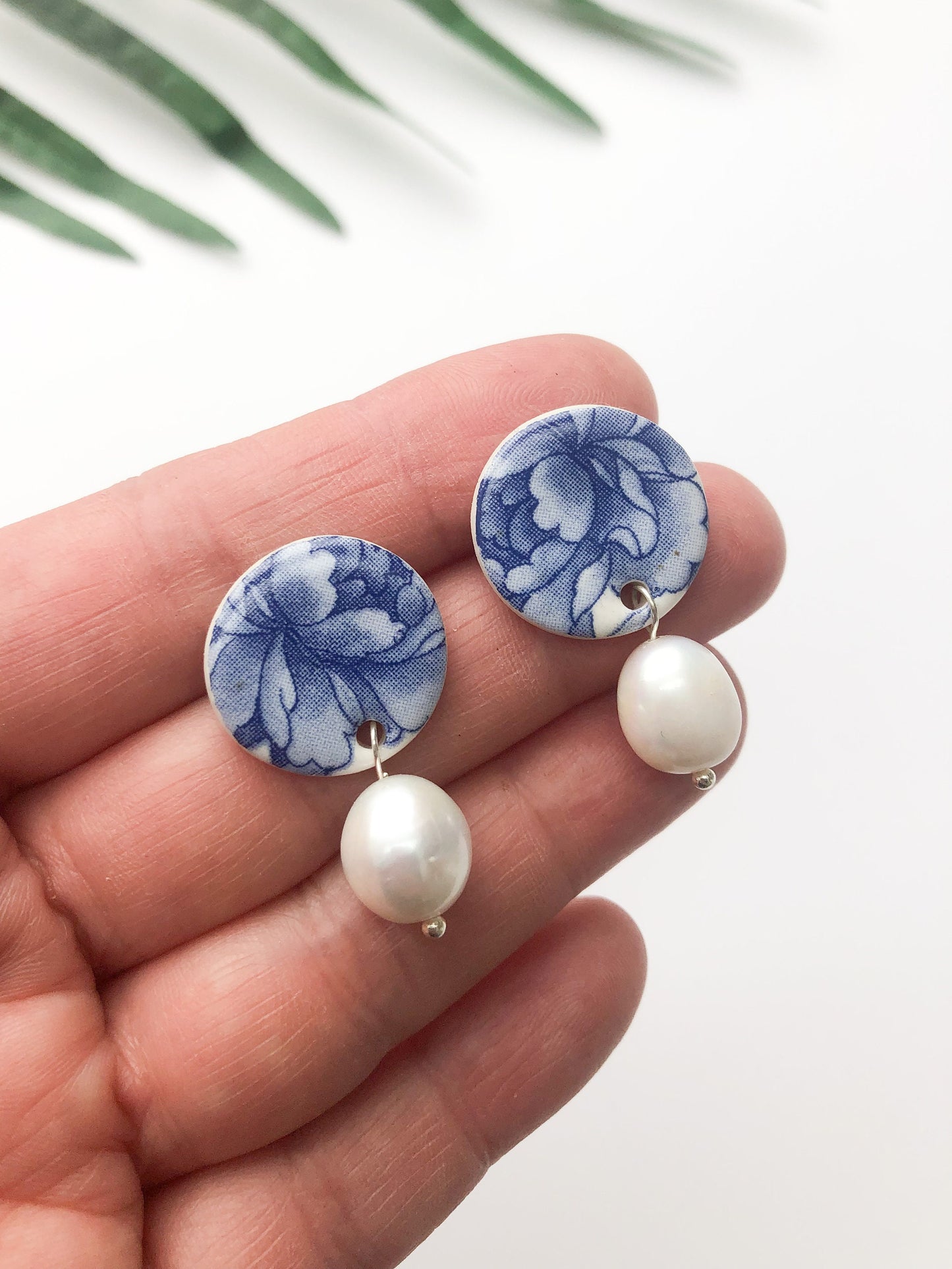 Vintage china - blue large round studs with pearl drop