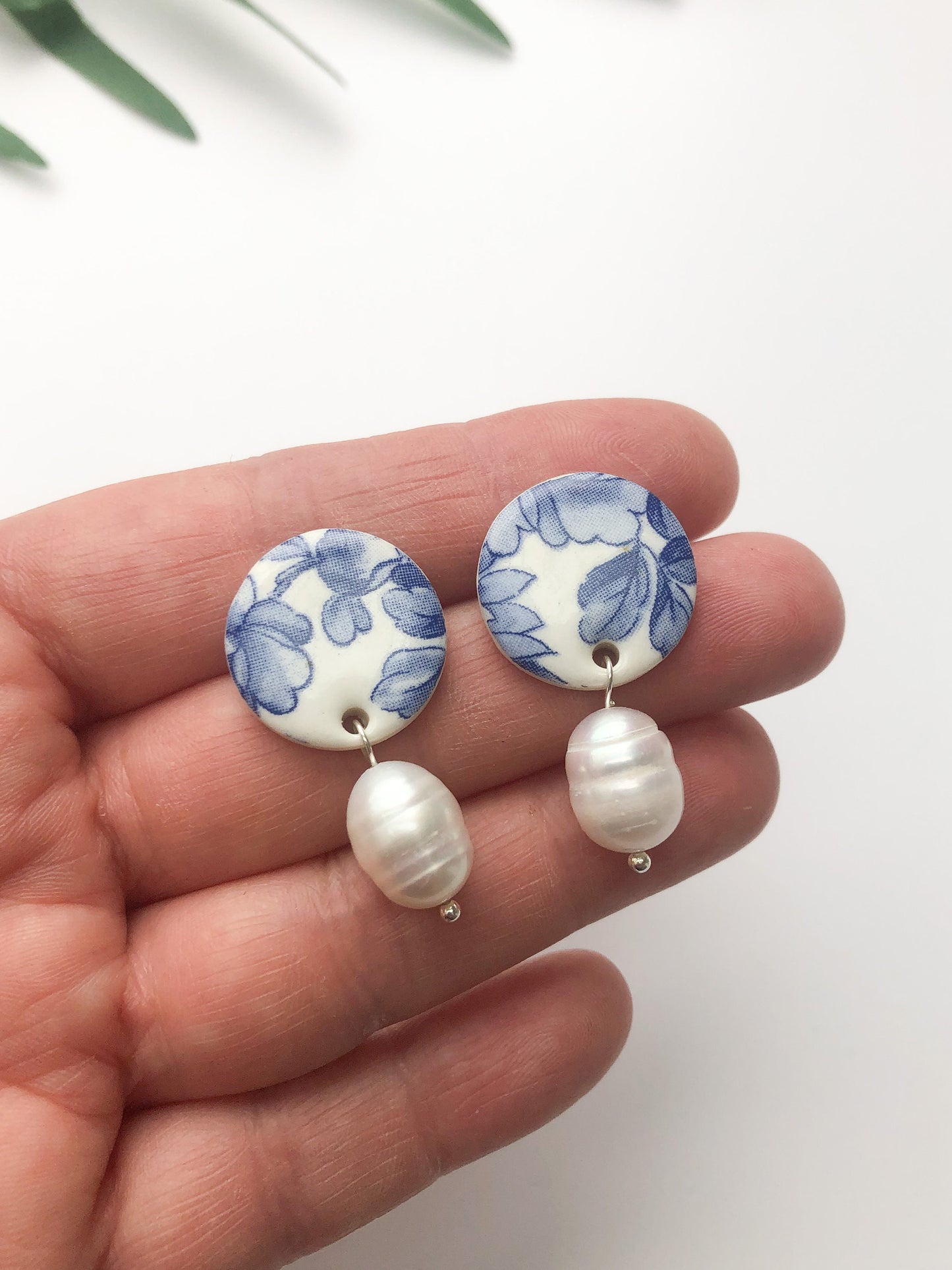 Vintage china - blue large round studs with pearl drop