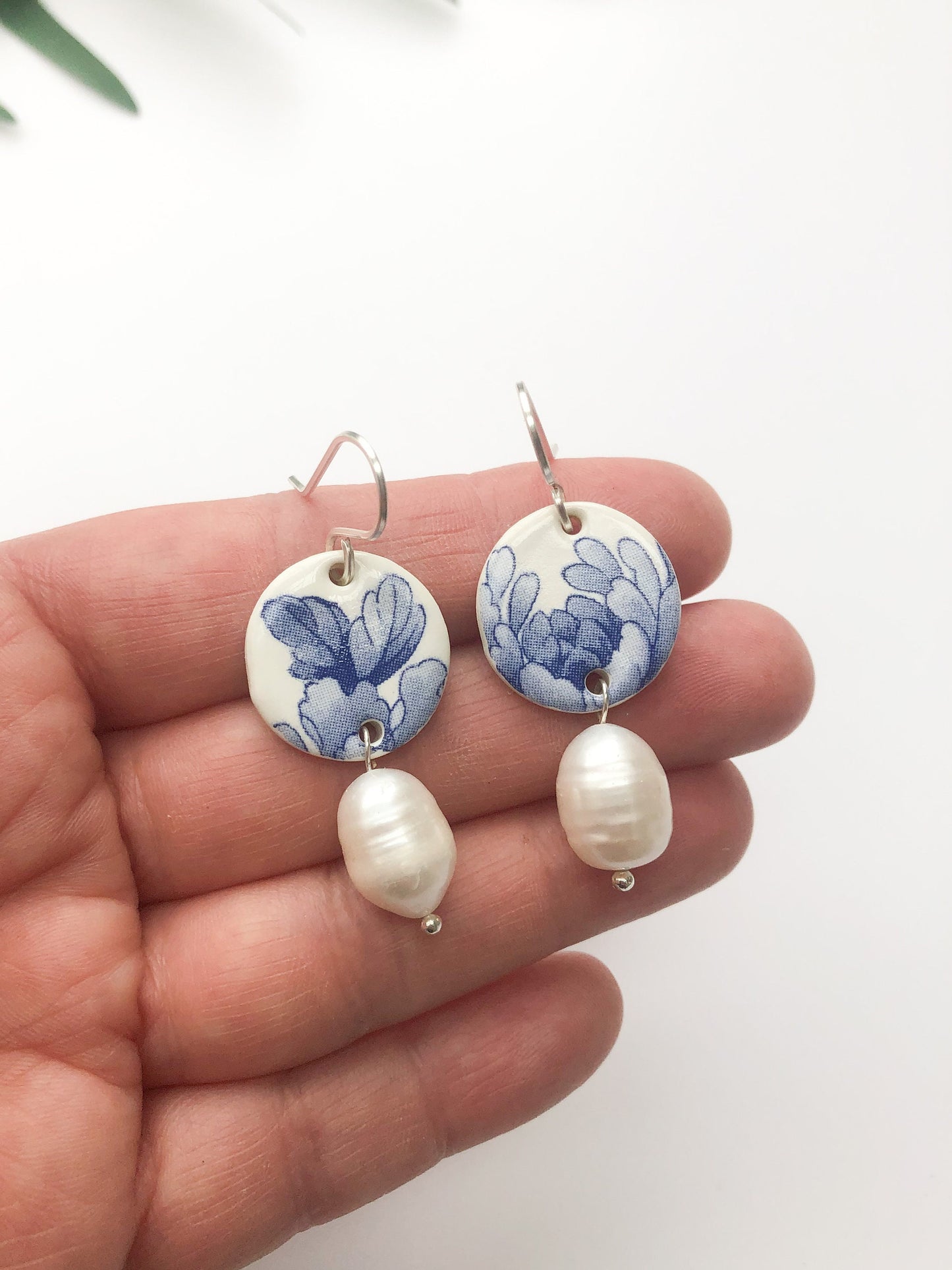 Vintage china - blue round dangles with pearl drop