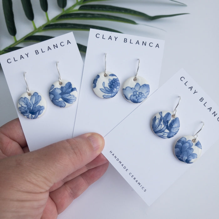 Vintage china - blue round dangles