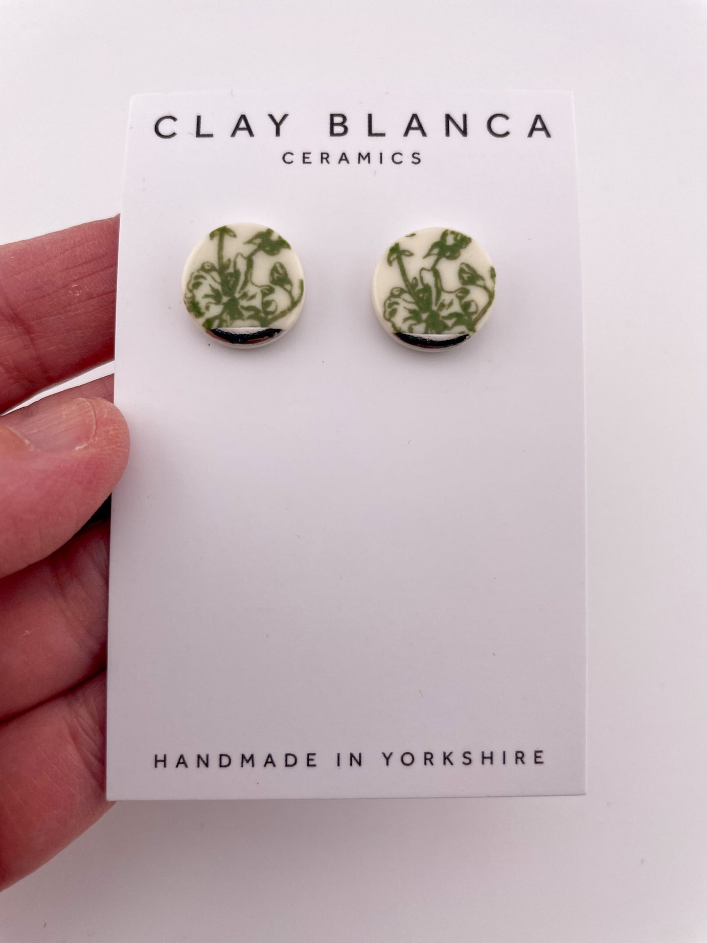 Green China small round studs