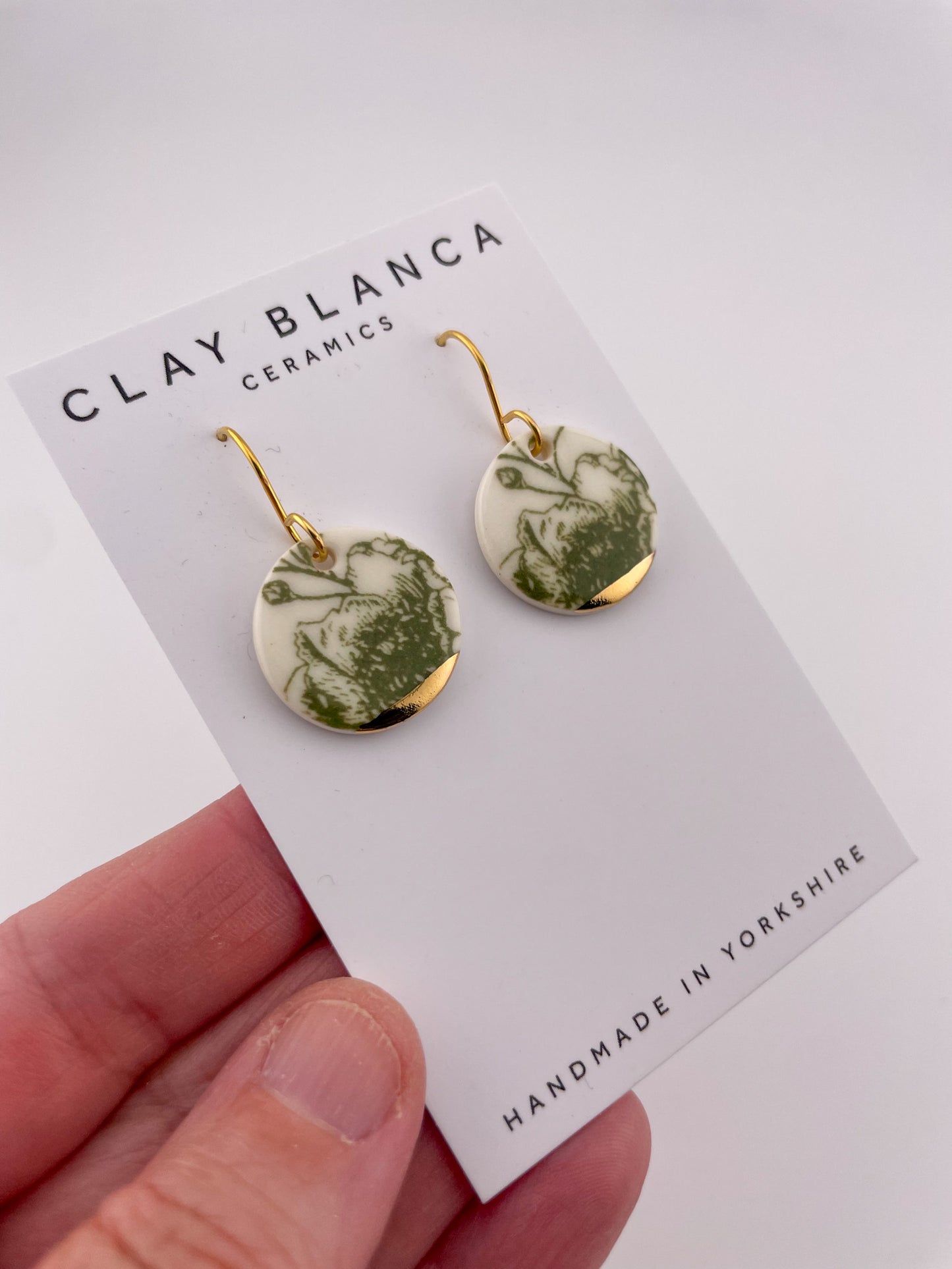 Green China round earrings