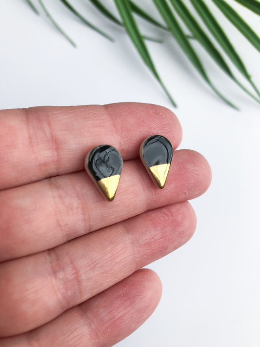 Black and gold teardrop earrings